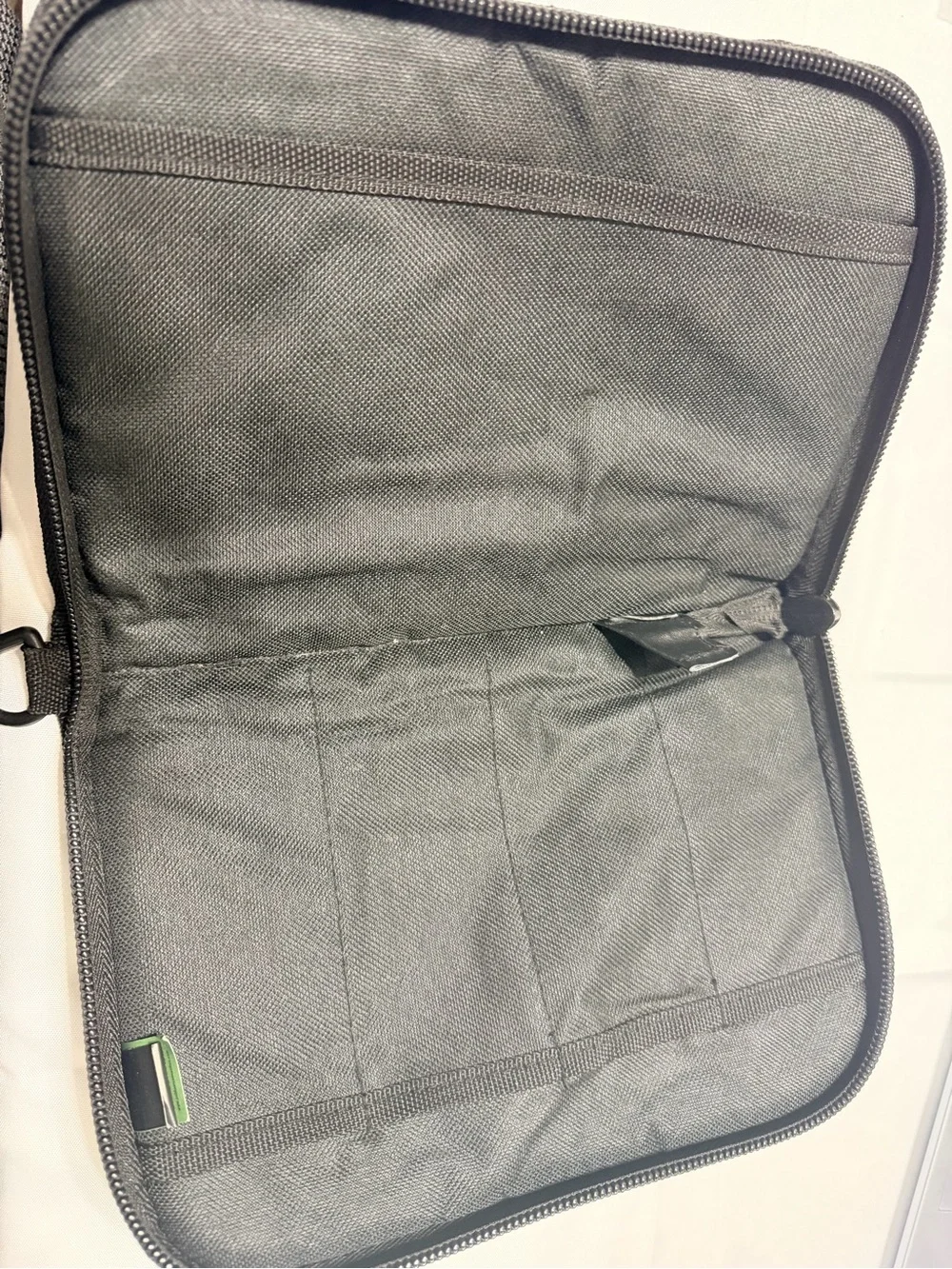 Winchester Zippered Single Handgun Case